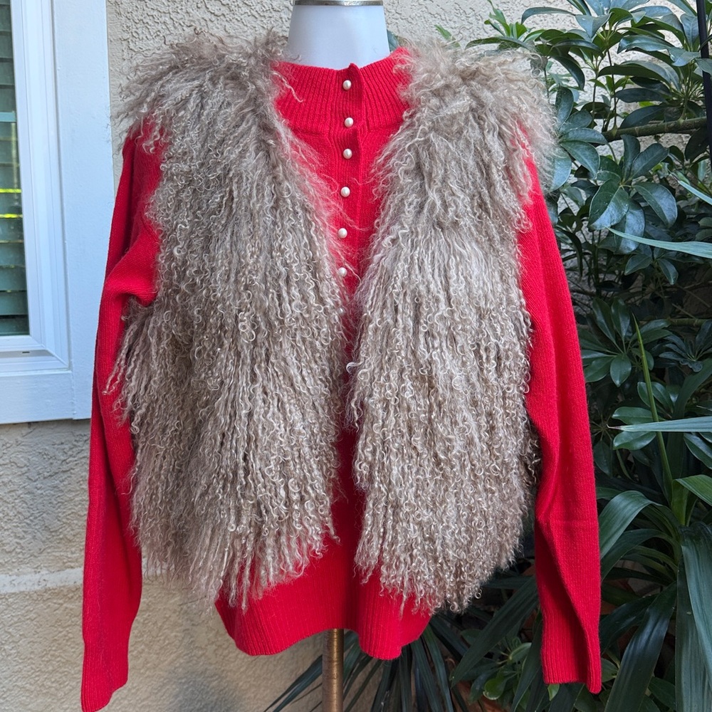 Vintage tan fluffy lamb fur vest